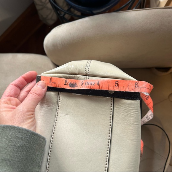 Kate Spade Cream Black Patent Leather Color block Satchel Tote Purse Handbag - Picture 9 of 15